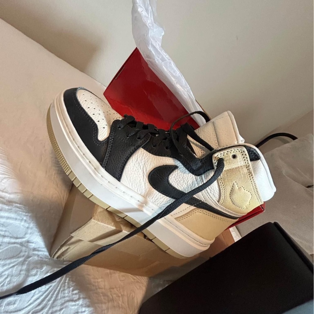 Air Jordan 1 Elevate High